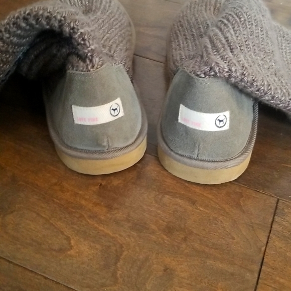 🖤VS Pink Boots🖤 - Picture 3 of 3